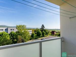 Prodej bytu 2+kk, Osek, Sokolská, 43 m2