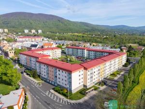 Prodej bytu 2+kk, Osek, Sokolská, 43 m2