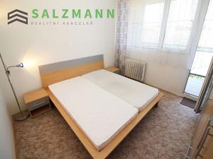 Prodej bytu 3+1, Plzeň, Pod Vrchem, 63 m2