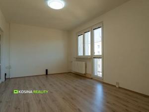Pronájem bytu 3+1, Kynšperk nad Ohří, náměstí SNP, 58 m2