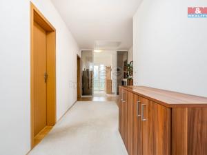 Prodej rodinného domu, Svárov, U Parku, 111 m2