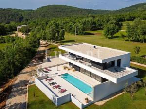Prodej vily, Umag, Chorvatsko, 300 m2
