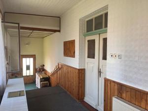 Prodej rodinného domu, Kamenné Žehrovice, 180 m2