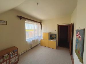 Prodej rodinného domu, Kamenné Žehrovice, 180 m2