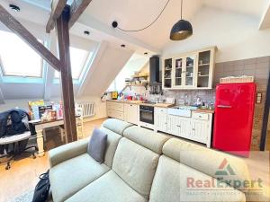 Prodej bytu 4+kk, Praha - Smíchov, U Pernikářky, 174 m2