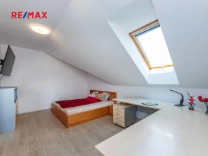 Prodej rodinného domu, Hostivice, Liliová, 392 m2