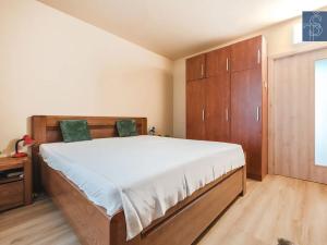 Prodej bytu 2+1, Praha - Vršovice, Kavkazská, 53 m2