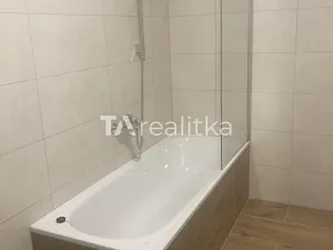 Pronájem bytu 1+kk, Ostrava, Klicperova, 27 m2