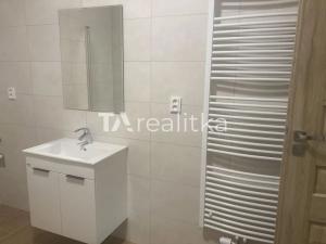 Pronájem bytu 1+kk, Ostrava, Klicperova, 27 m2