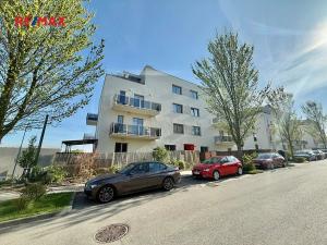 Pronájem bytu 2+kk, Plzeň, Na Terasách, 51 m2