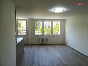 Pronájem bytu 3+1, Neratovice, Dr. E. Beneše, 74 m2
