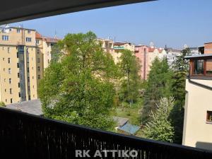 Pronájem bytu 2+kk, Brno, Jana Uhra, 94 m2