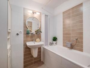 Pronájem bytu 3+kk, Praha - Zbraslav, Elišky Přemyslovny, 75 m2