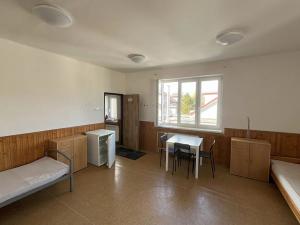 Pronájem pokoje, Havlíčkův Brod, Na Losích, 25 m2