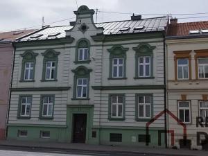 Prodej bytu 2+kk, Opava, Komenského, 52 m2