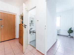 Prodej bytu 2+1, Praha - Strašnice, Sečská, 55 m2
