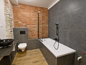 Pronájem bytu 2+kk, Domažlice, Tovární, 45 m2