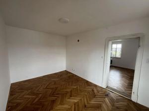 Pronájem bytu 2+1, Liberec, Raisova, 46 m2