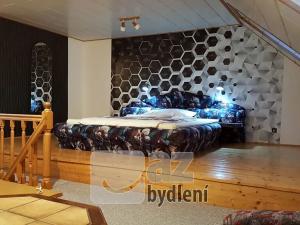 Prodej bytu 3+1, Tábor, Čsl. armády, 108 m2