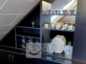 Prodej bytu 3+1, Tábor, Čsl. armády, 108 m2