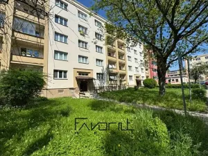 Prodej bytu 2+1, Ostrava, Zednická, 56 m2