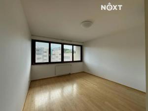 Pronájem bytu 3+kk, Praha - Vysočany, Podnádražní, 102 m2