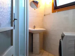Prodej rodinného domu, Chvaletice, Nerudova, 63 m2