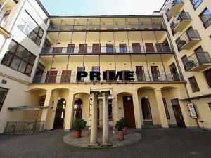 Pronájem kanceláře, Praha - Smíchov, Štefánikova, 129 m2