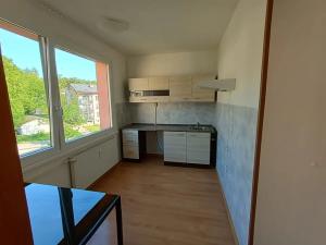 Pronájem bytu 4+1, Mostek, 90 m2