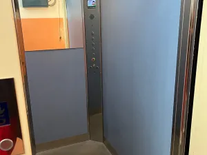 Pronájem bytu 2+1, Praha - Kobylisy, Jelínkova, 50 m2