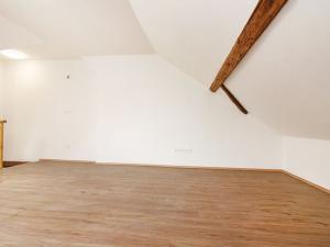 Pronájem bytu 1+kk, Čáslav - Čáslav-Staré Město, Klimenta Čermáka, 48 m2