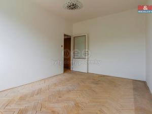 Prodej bytu 2+1, Krnov - Pod Cvilínem, SPC H, 51 m2