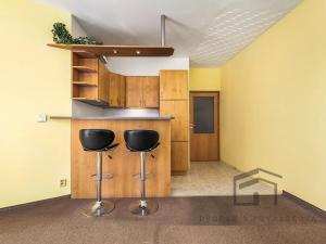 Prodej bytu 2+kk, Praha - Hlubočepy, Högerova, 48 m2