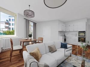 Prodej bytu 2+kk, Praha - Hlubočepy, Högerova, 48 m2