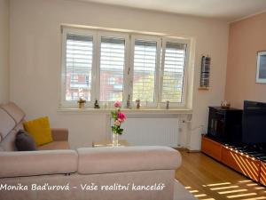Prodej bytu 3+1, Otrokovice, Školní, 79 m2