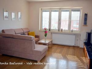 Prodej bytu 3+1, Otrokovice, Školní, 79 m2
