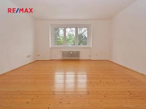 Pronájem bytu 3+1, Praha - Čakovice, Otavská, 77 m2