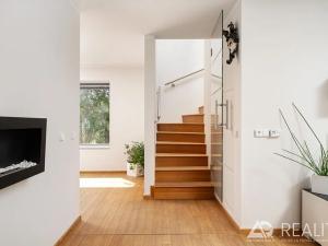 Prodej rodinného domu, Praha - Slivenec, Jantarová, 135 m2