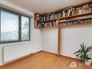 Prodej rodinného domu, Praha - Slivenec, Jantarová, 135 m2