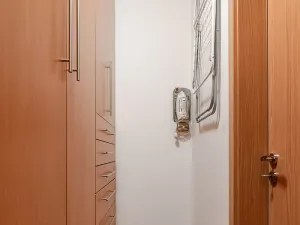 Prodej bytu 2+kk, Praha - Libeň, V zahradách, 47 m2