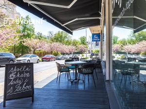 Prodej restaurace, Teplice, U divadla, 162 m2