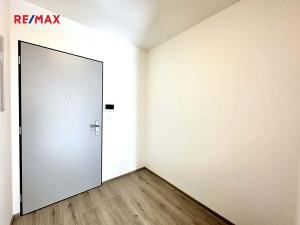 Pronájem bytu 1+kk, Kladno, Štěpána Rautenstraucha, 31 m2