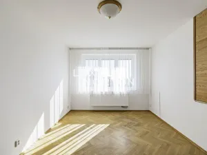 Pronájem bytu 3+1, Praha - Dejvice, Komornická, 150 m2