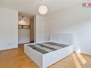 Pronájem bytu 2+1, Kladno, Vítězná, 64 m2