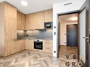 Pronájem bytu 2+kk, Praha - Vysočany, Střídavá, 55 m2