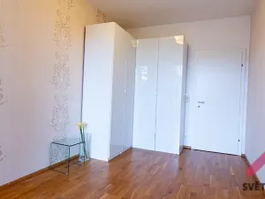 Pronájem bytu 2+kk, Praha - Holešovice, Jankovcova, 54 m2