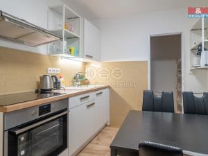 Prodej obchodního prostoru, Zlín - Štípa, U Pekárny, 174 m2