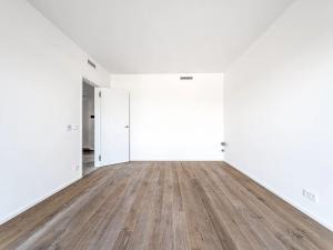 Prodej bytu 2+kk, Praha - Modřany, Československého exilu, 52 m2