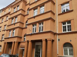 Pronájem bytu 2+kk, Praha - Vysočany, Mlékárenská, 49 m2