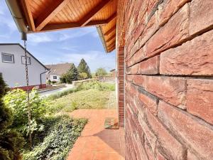 Prodej rodinného domu, Hrušovany nad Jevišovkou, Severní, 180 m2